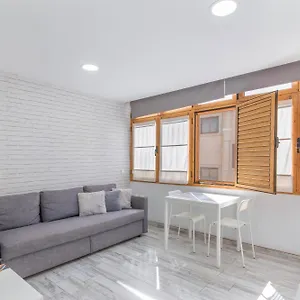 apartamento-acuario-arinaga.in-canary-islands.com/